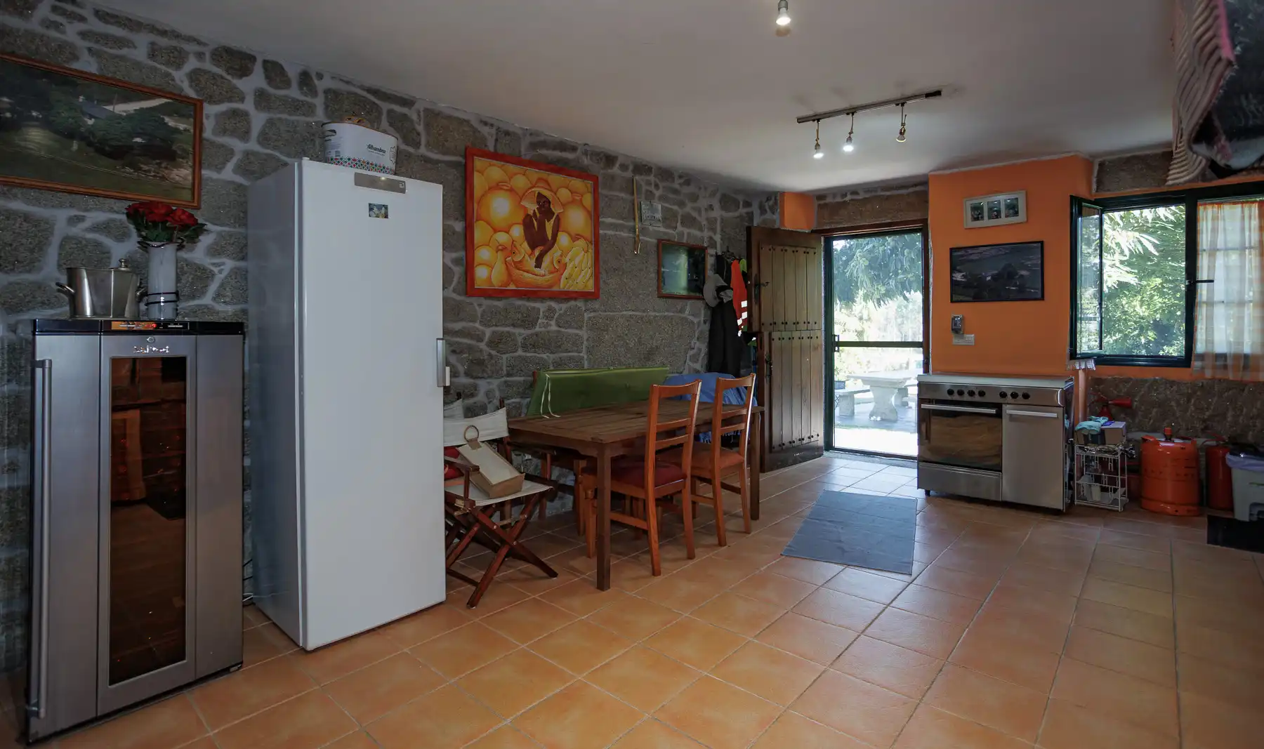 Kitchen of Country homes for sale in Guitiriz  with Furnished