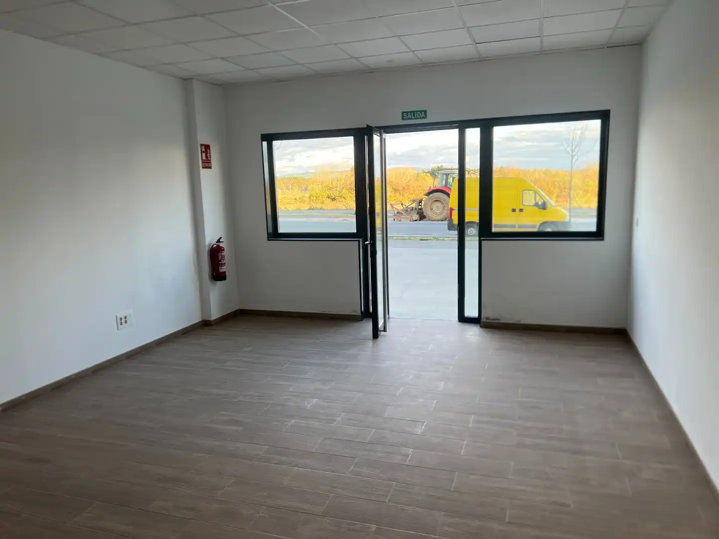 Industriegebäude zur Miete in Rúa Barbeito María, imagen 17