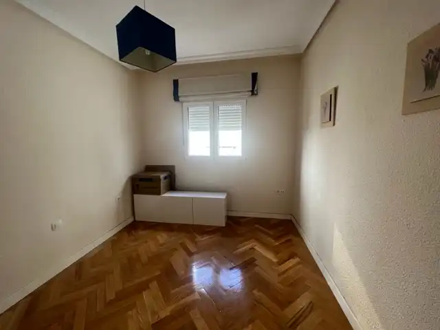 Bedroom of Flat for rent in Puertollano  with Air Conditioner, Heating and Parquet flooring