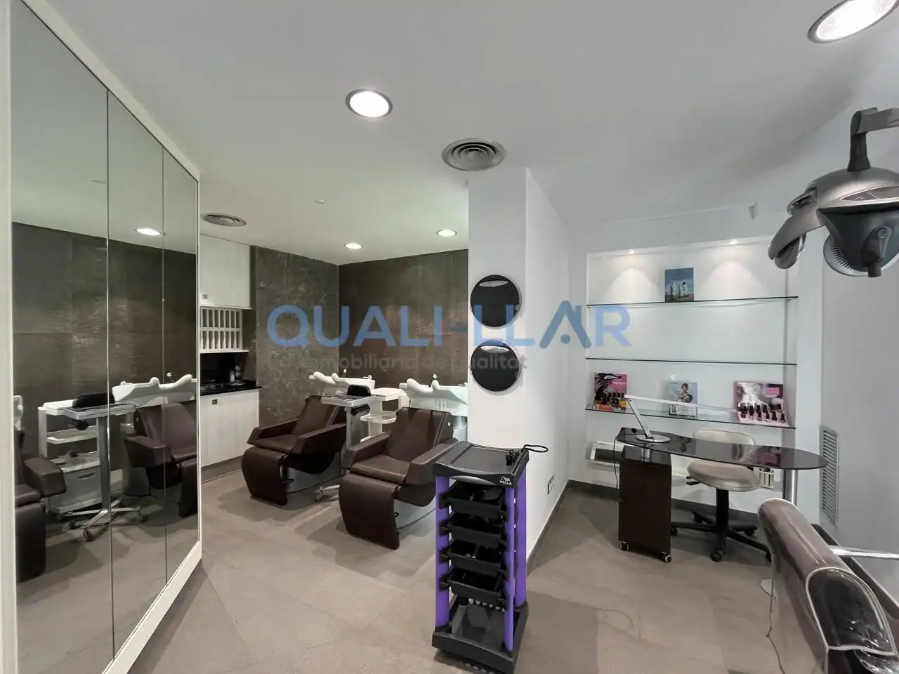 Local comercial en traspaso en Dels Pins, imagen 3