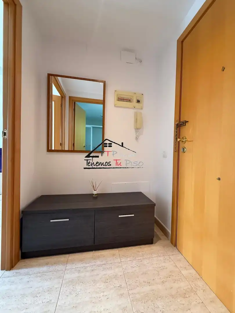 Habitación de Apartamento en venta en Benicarló con Terraza, Trastero y Amueblado