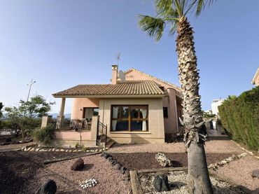 Chalet en venta en Algorfa