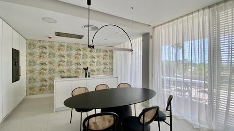 Foto 5 de Planta baja de alquiler en Guadalobón, Málaga