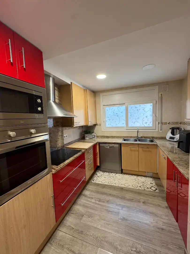 Cocina de Casa o chalet en venta en Palau-saverdera con Aire acondicionado, Calefacción y Jardín privado
