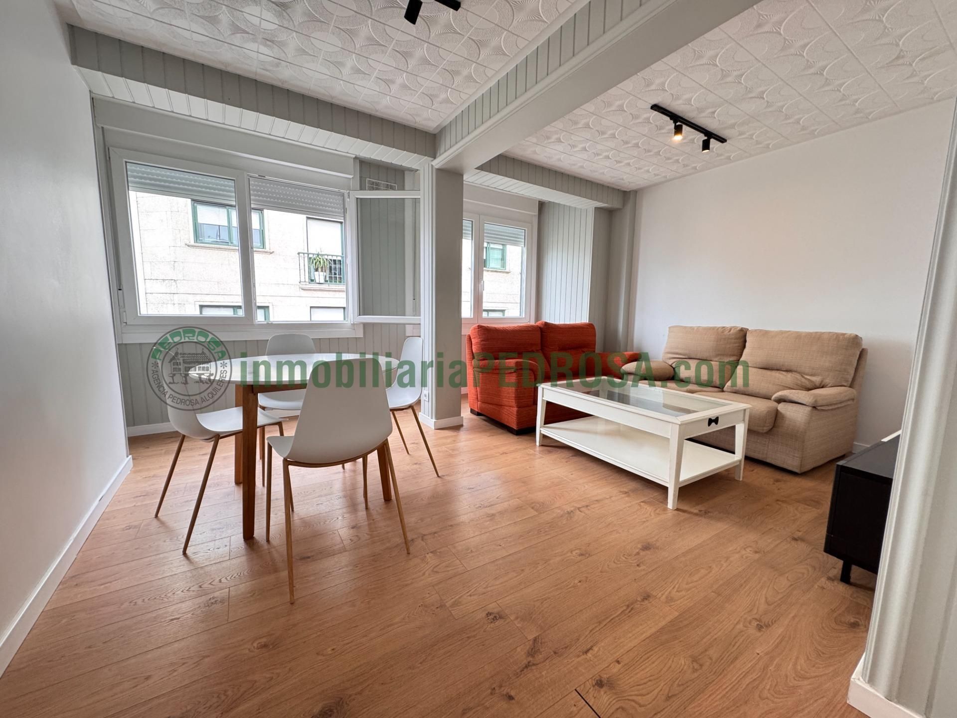 Exterior view of Flat to rent in Pontevedra Capital   with Terrace and Balcony