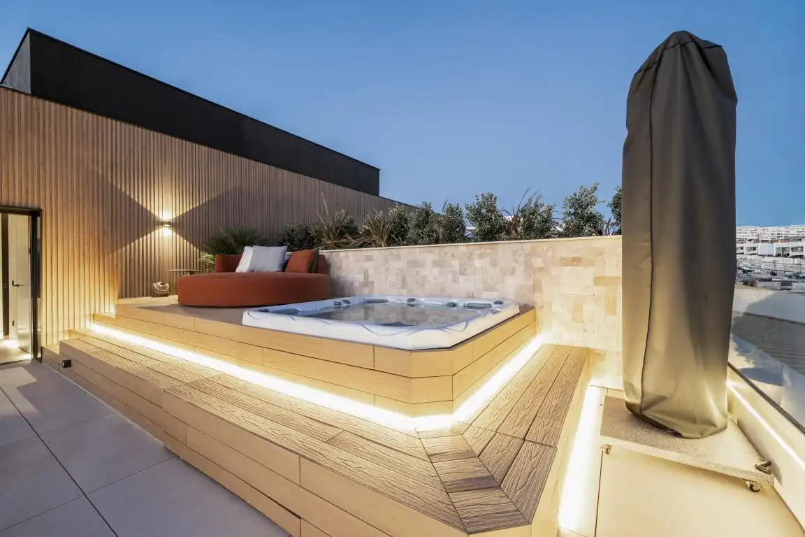 Apartment with pool for sale in Marbella Centro, imagen 14
