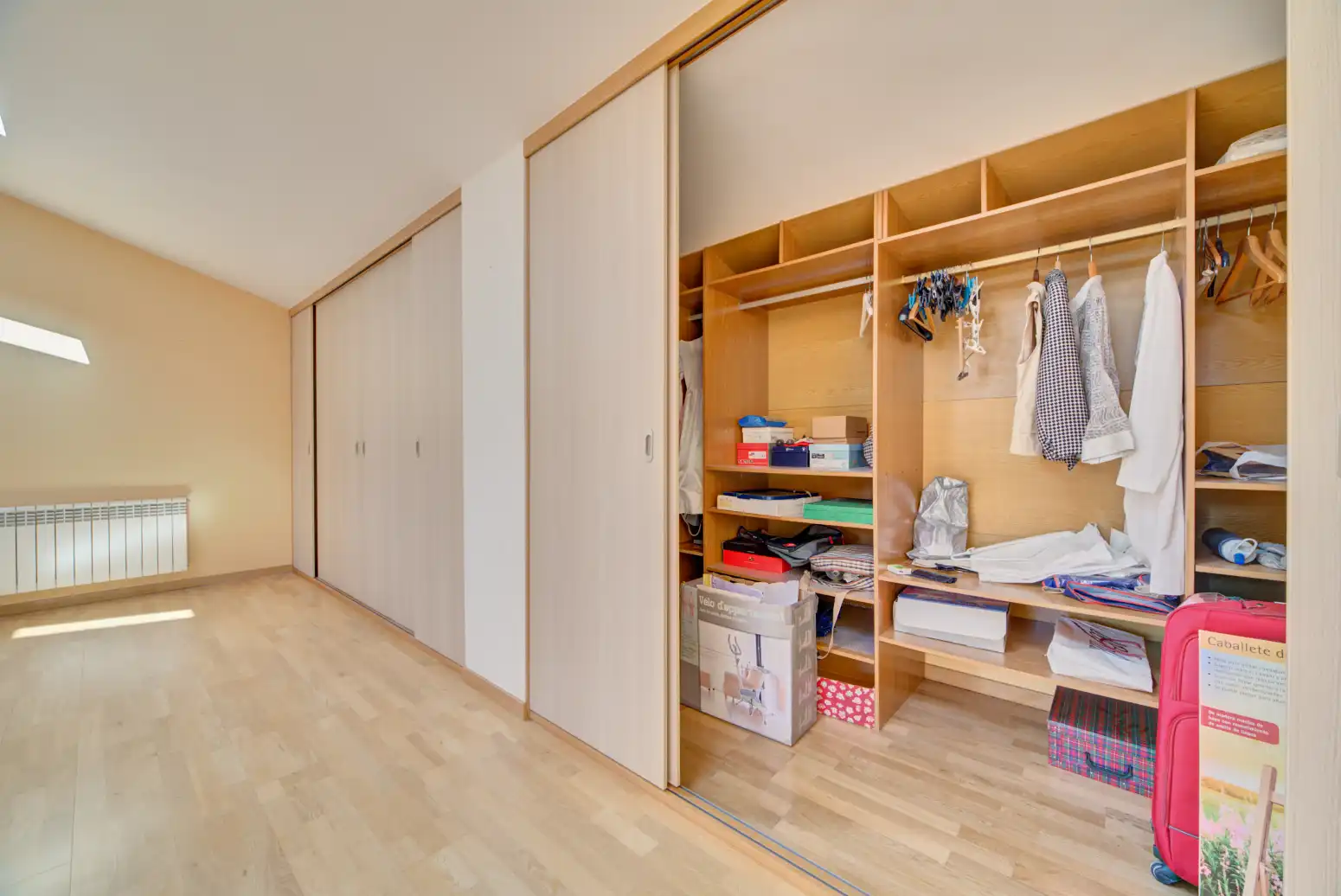 Bedroom of Attic for sale in Enériz / Eneritz  with Heating, Private garden and Parquet flooring
