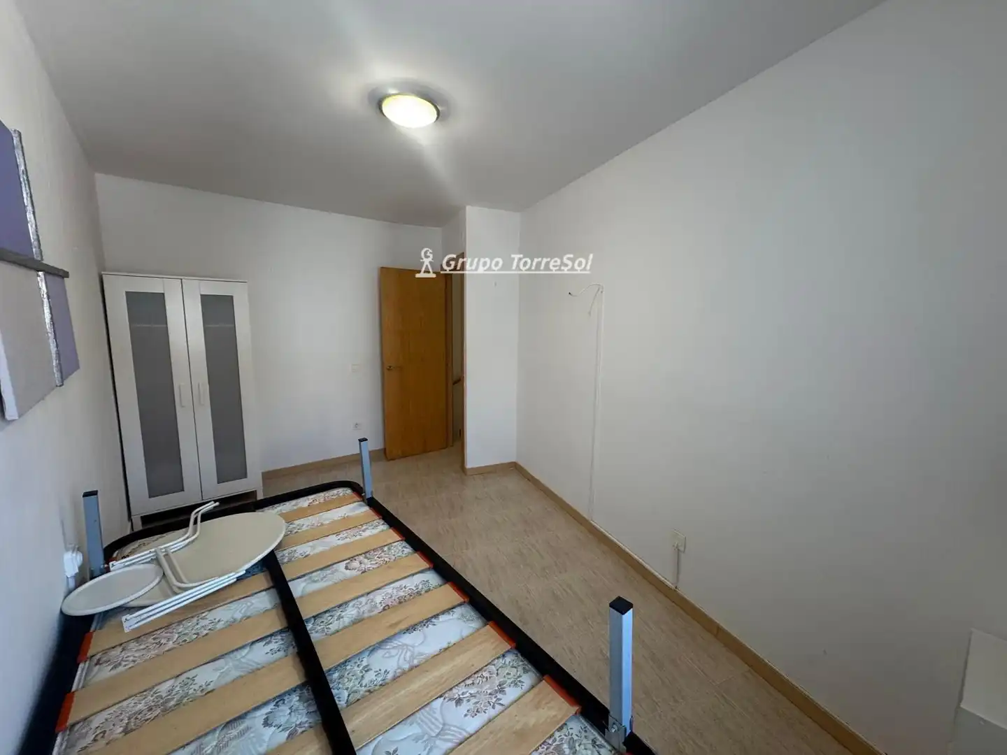 Casa adosada en venda a Bélgica, Roda de Berà