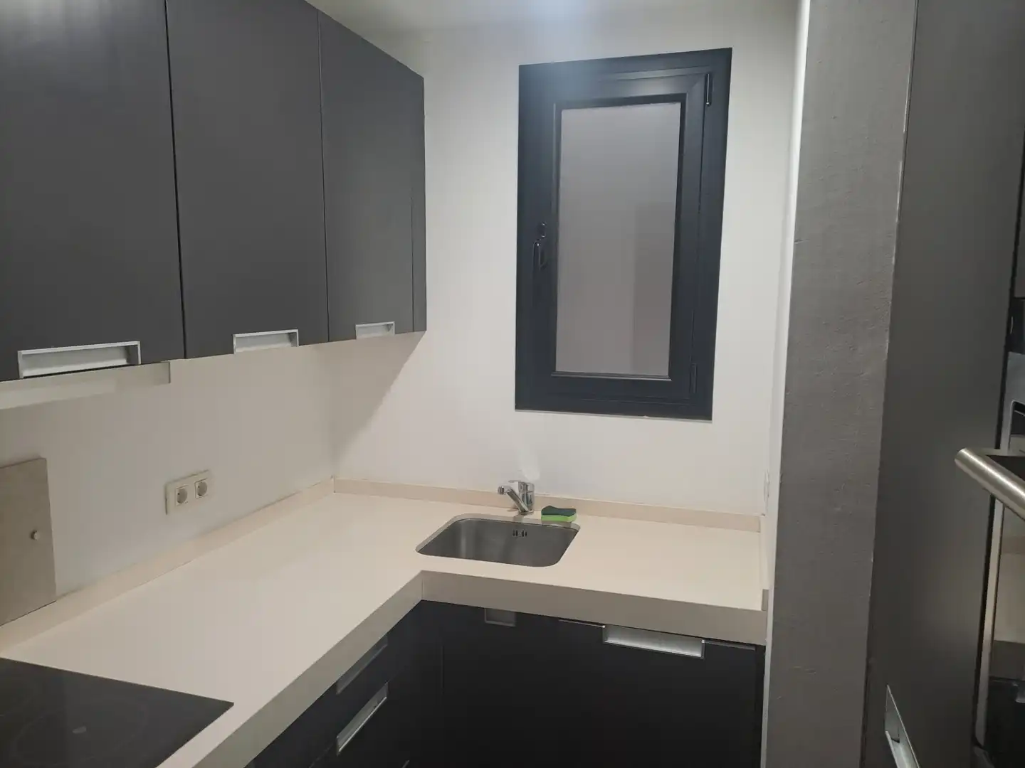 Kitchen of Flat for rent in  Barcelona Capital  with Furnished, Oven and Washing machine