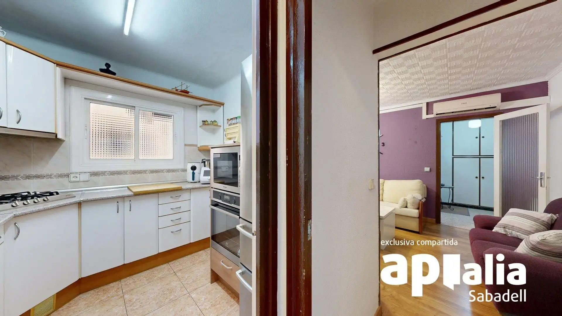 Cuina de Pis en venda en Cerdanyola del Vallès amb Aire condicionat, Calefacció i Parquet