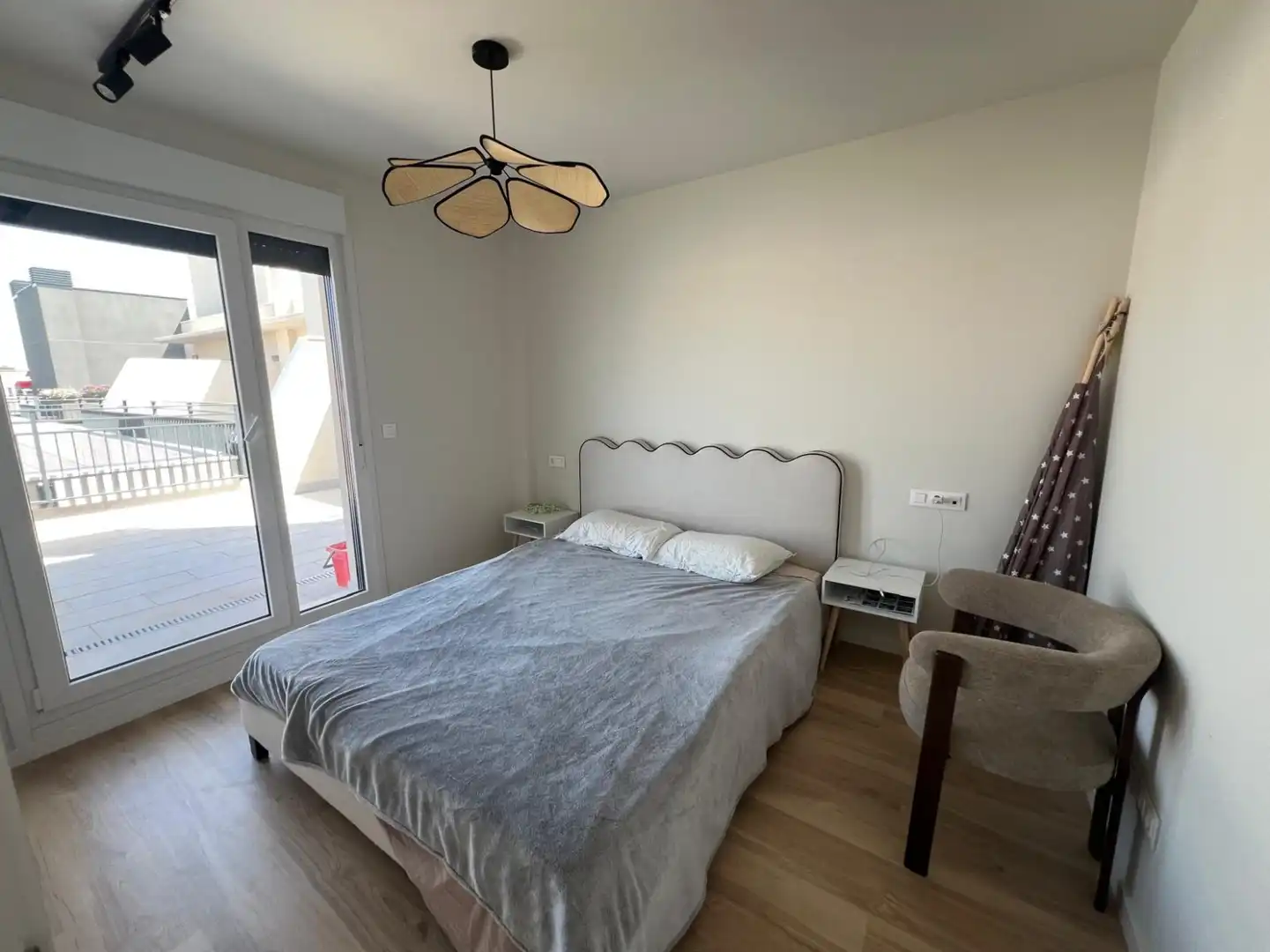 Bedroom of Flat for sale in Lardero  with Heating, Private garden and Parquet flooring