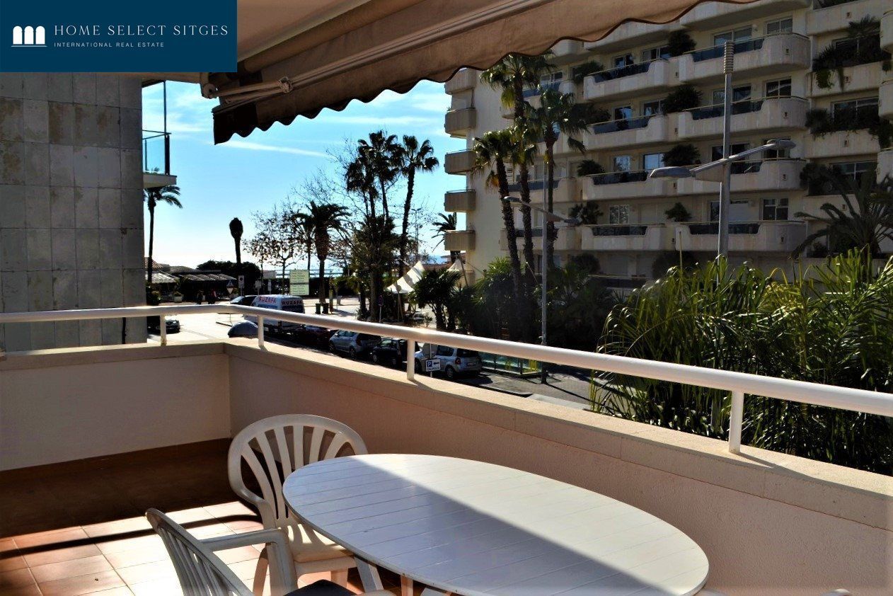 Terrace of Flat to rent in Sitges  with Air Conditioner, Heating and Private garden