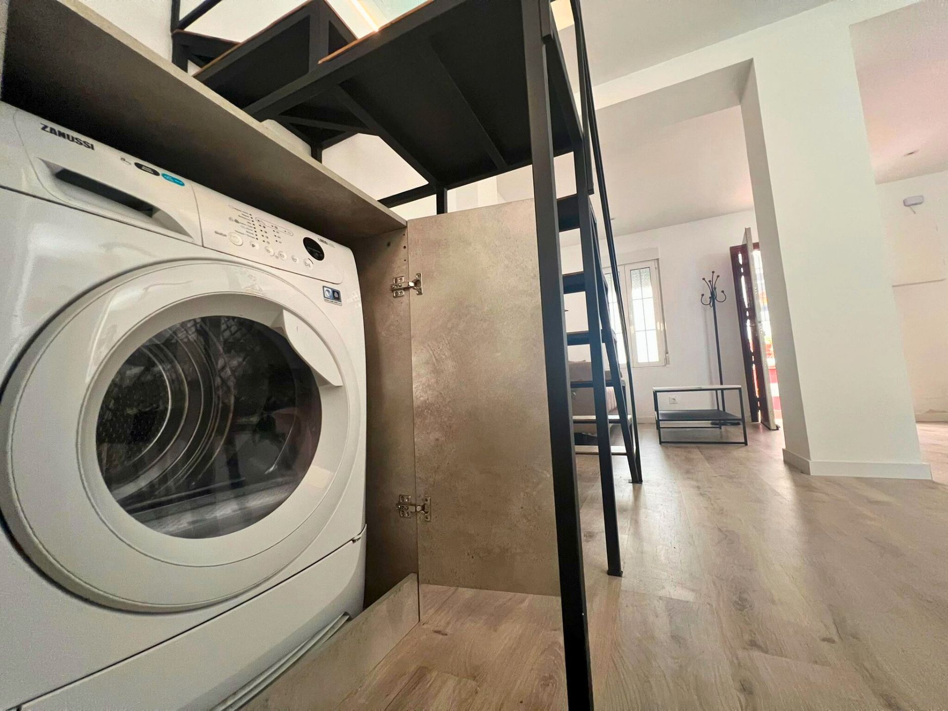 Dormitori de Dúplex de lloguer en  Madrid Capital amb Aire condicionat, Calefacció i Moblat