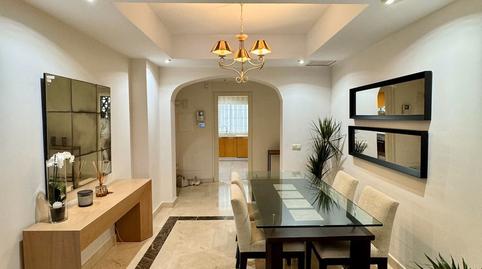 Foto 3 de Apartamento de alquiler en Las Lomas de Río Verde, Málaga