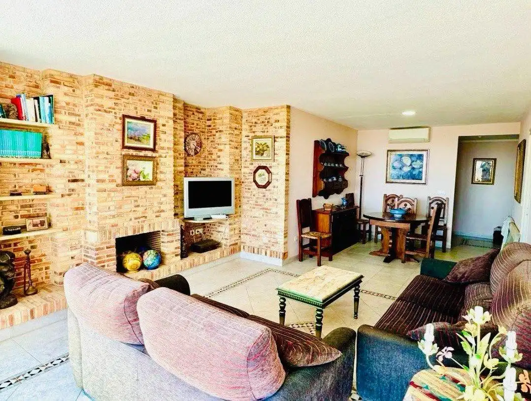 Living room of Flat for sale in Sueca  with Air Conditioner, Private garden and Storage room