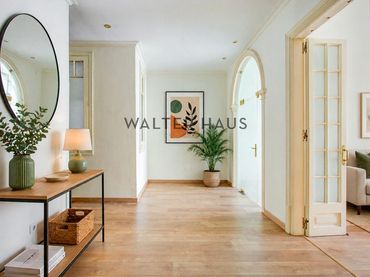 Wohnung mit Balkon zum Verkauf in Carrer del Rosselló