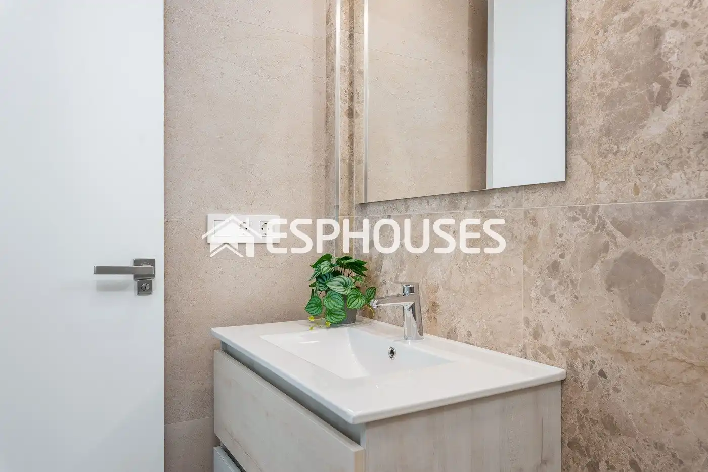 Villa con piscina in vendita a Las Lomas de Rame - Bahía Bella, imagen 34