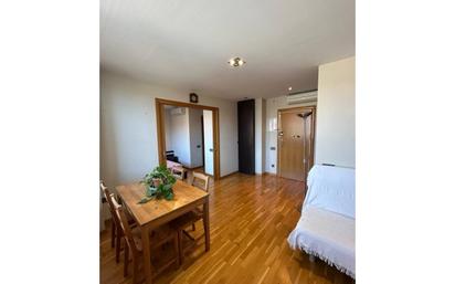 Dormitori de Pis en venda en Terrassa amb Aire condicionat i Parquet