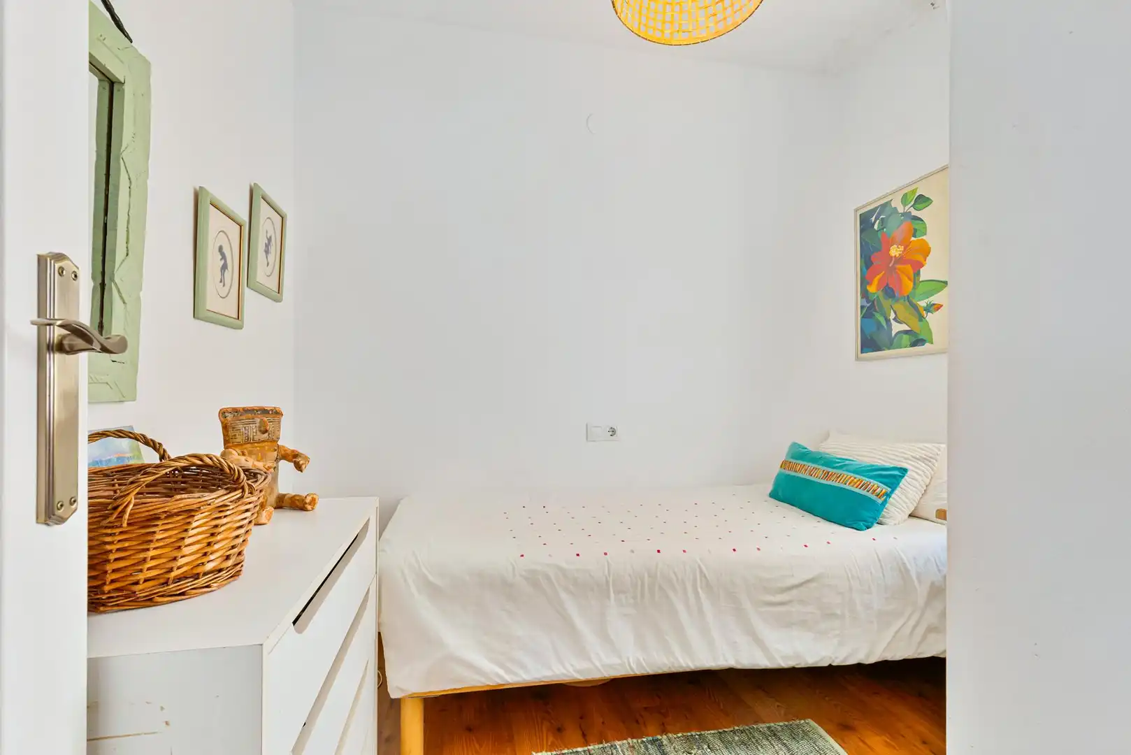 Habitación de Apartamento en venta en Fuengirola con Aire acondicionado, Calefacción y Parquet
