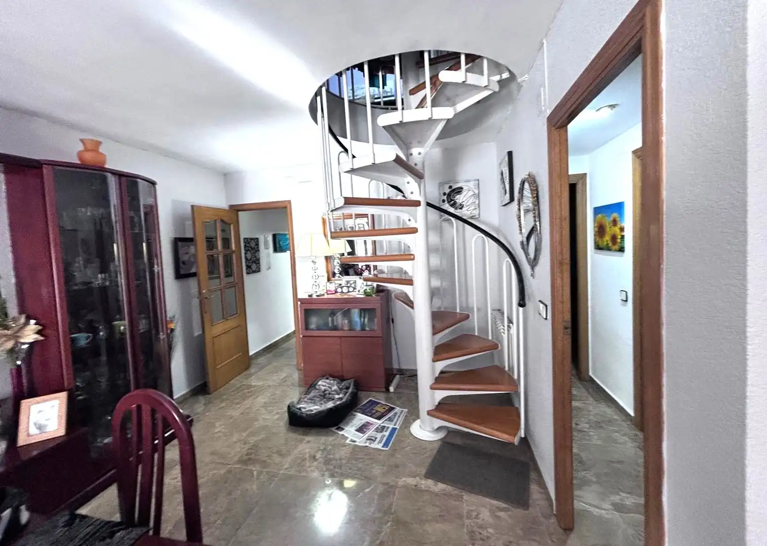 Maisonette zum Verkauf in L'Hospitalet de Llobregat mit Klimaanlage, Heizung und Balkon