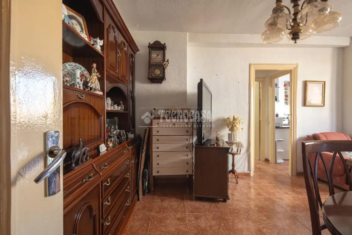 Piso con ascensor en venta en C. Palencia, imagen 3