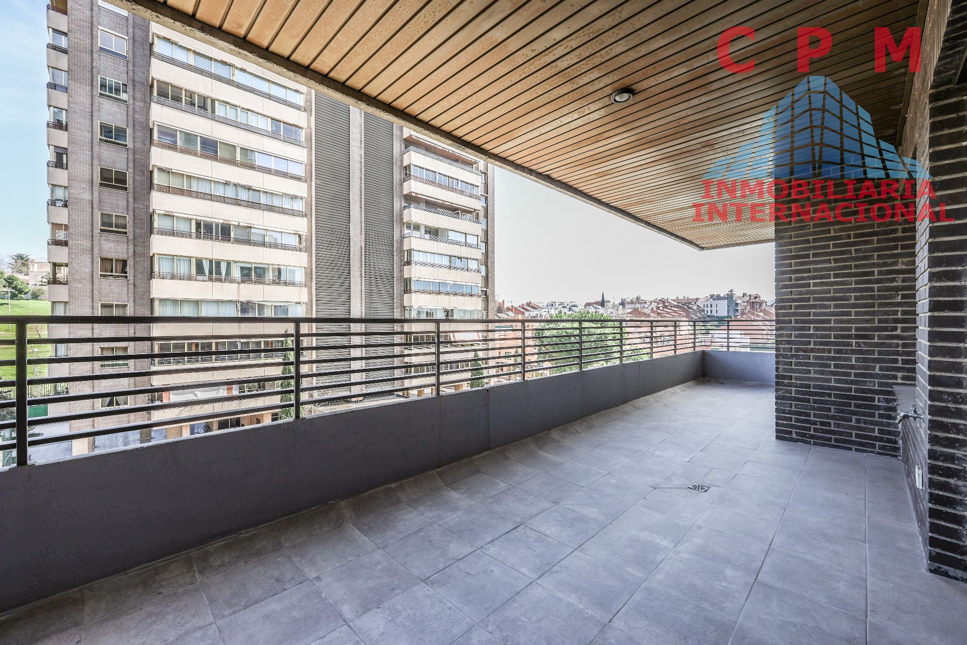 Terrassa de Pis de lloguer en  Madrid Capital amb Aire condicionat, Calefacció i Parquet