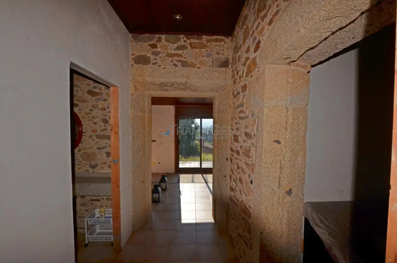 Finca rústica en venta en O Rosal   con Calefacción, Jardín privado y Terraza