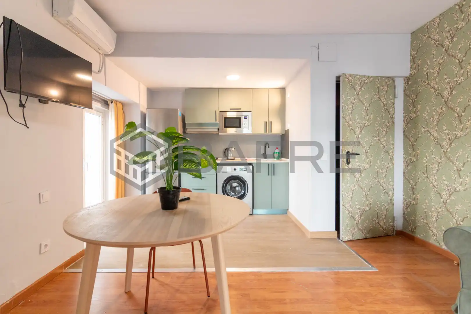 Appartamento con terrazza in vendita a Calle del Caballero de Gracia, imagen 4