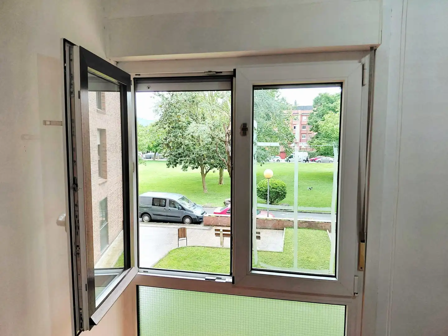 Vista exterior de Piso en venta en Getxo  con Calefacción y Trastero
