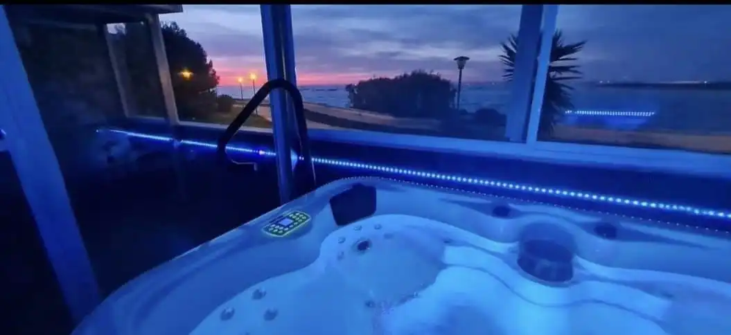 Bathroom of Flat for sale in Puerto Real  with Air Conditioner, Heating and Terrace