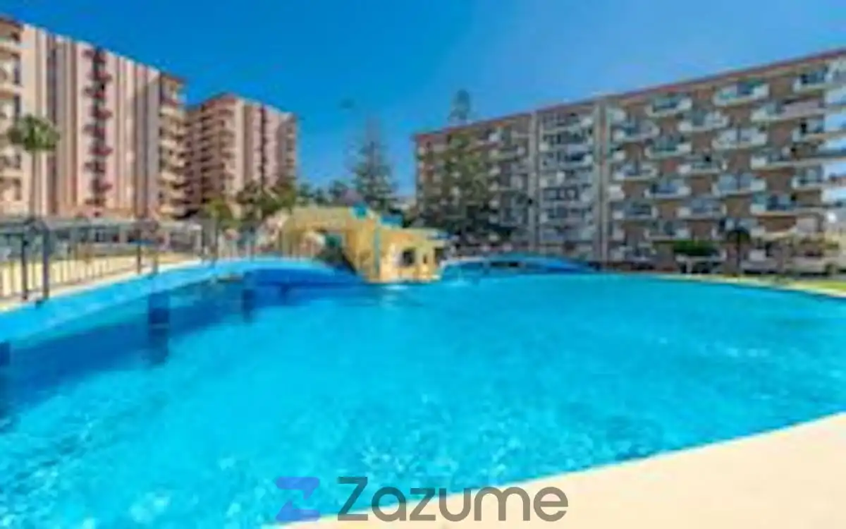 Swimming pool of Study for rent in Benalmádena  with Air Conditioner, Heating and Terrace