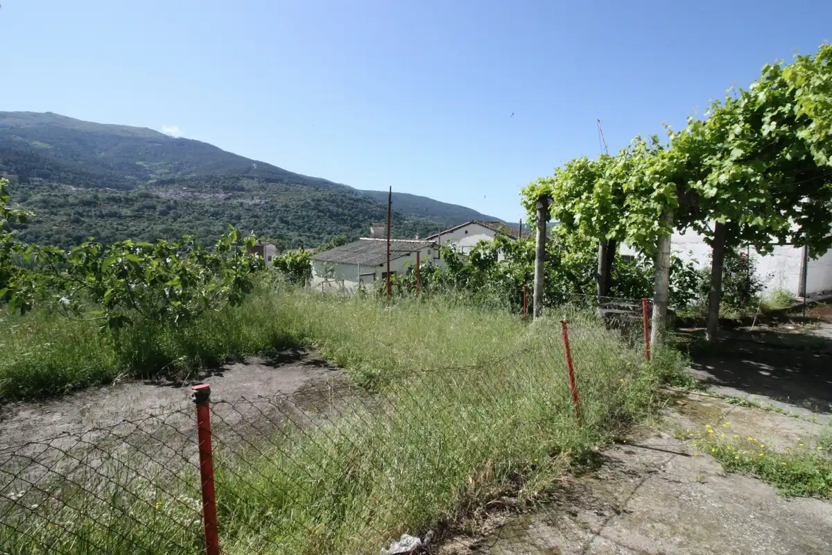Flat for sale in Mombeltrán  with Furnished