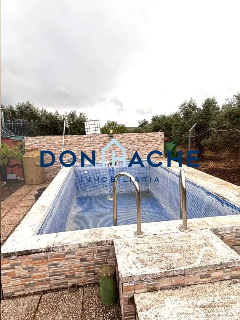 Swimming pool of Houses for sale in Mérida  with Air Conditioner, Heating and Private garden