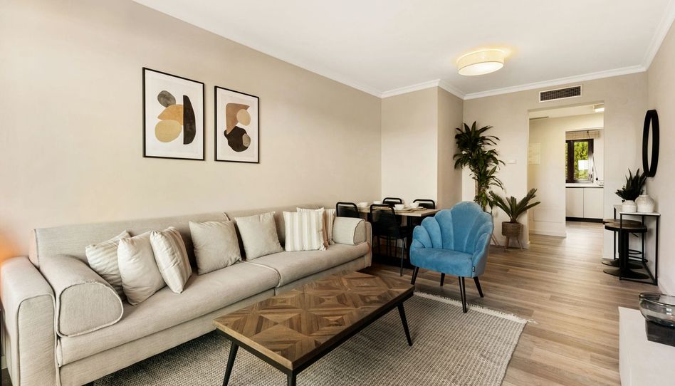Foto 1 de Piso en venta en El Paraíso, Málaga