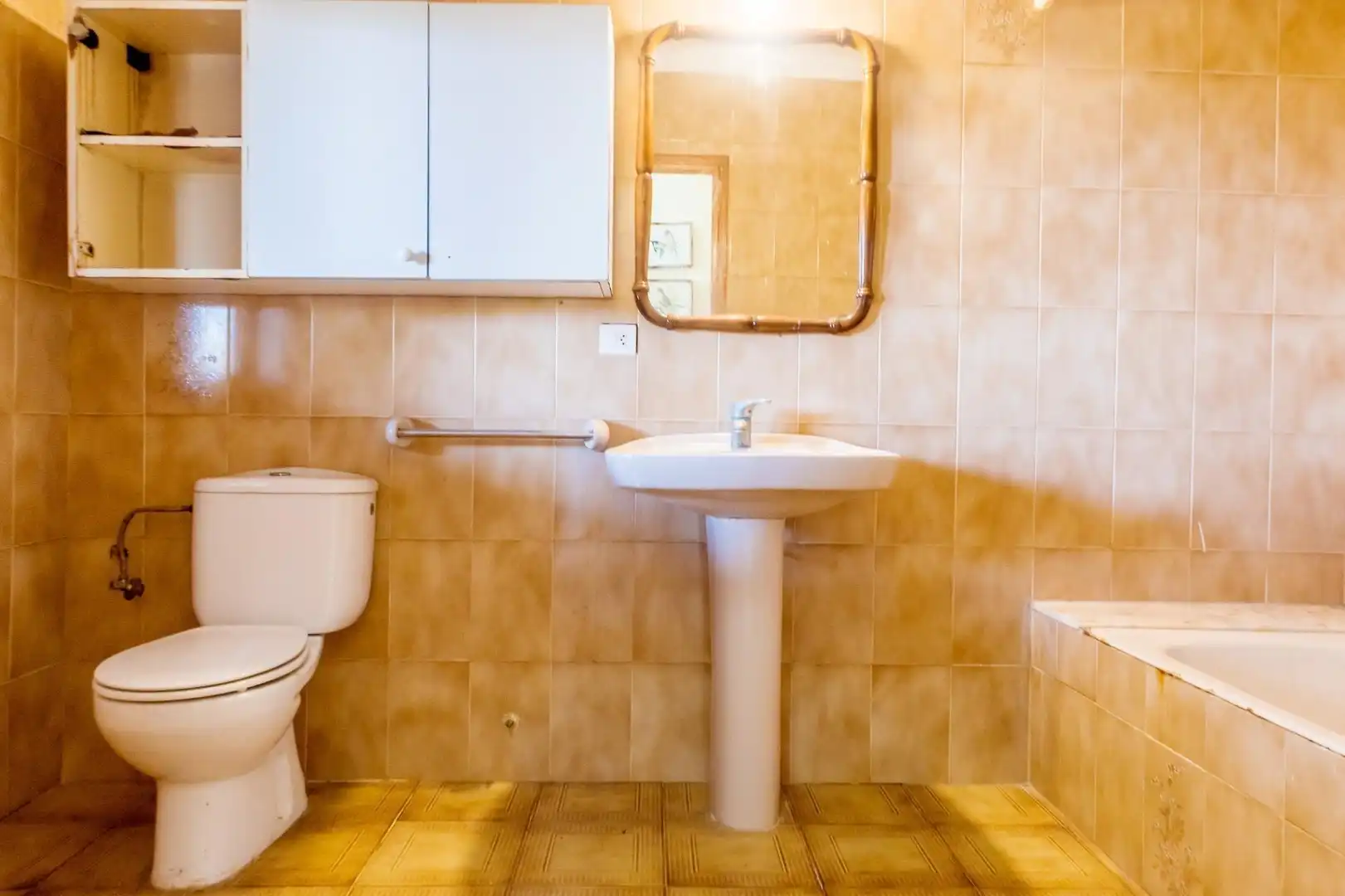 Baño de Finca rústica en venta en Sant Llorenç des Cardassar con Calefacción, Jardín privado y Terraza