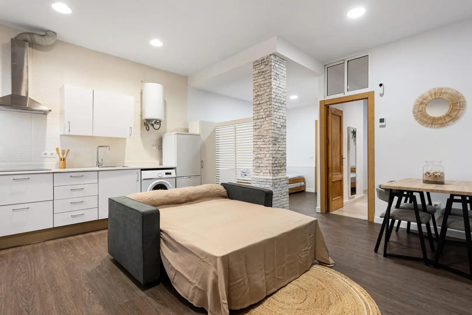 Living room of Ground floor for sale in Málaga  with Air Conditioner, Parquet flooring and Furnished