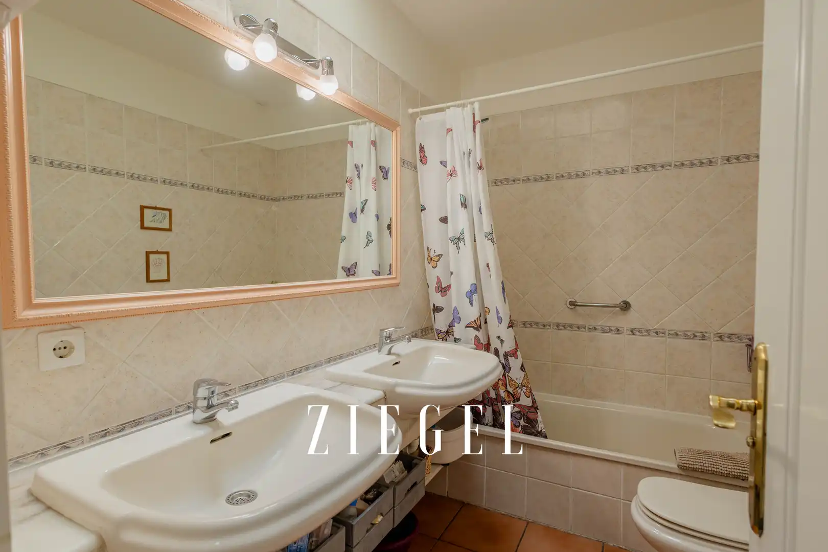 Bathroom of Houses for sale in San Cristóbal de la Laguna  with Terrace, Storage room and Balcony