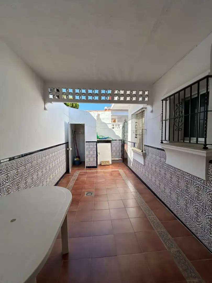 Jardí de Casa o xalet en venda en Almonte amb Calefacció, Moblat i Piscina comunitària