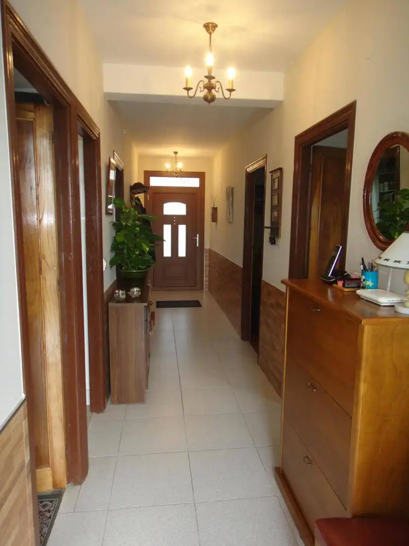 Casa o chalet en venta en Ordes con Terraza, Trastero y Amueblado