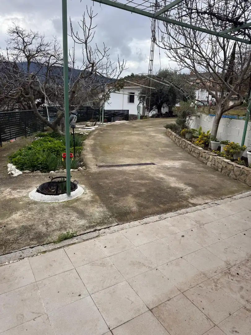 Exterior view of Houses for sale in Jaén  with Private garden