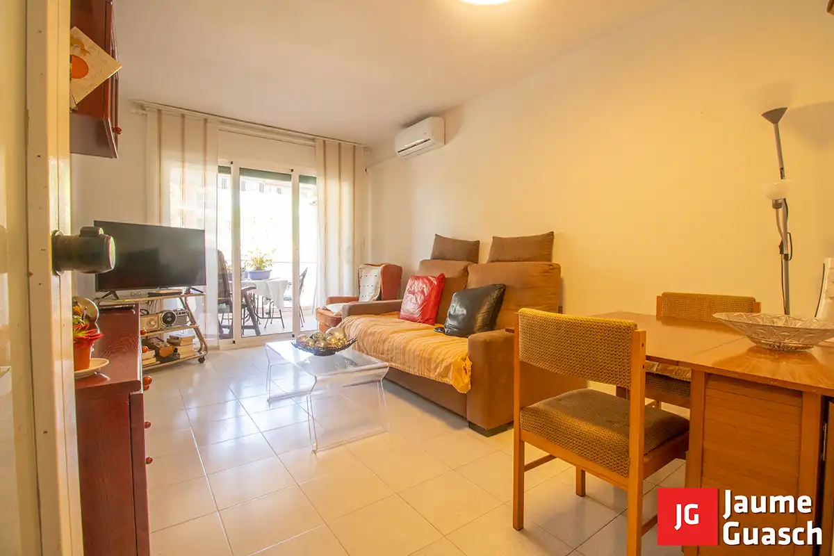 Apartamento en venta en N-340, 152, Barri Marítim