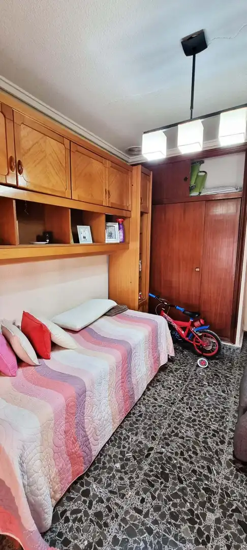 Schlafzimmer von Wohnung zum Verkauf in Elche / Elx