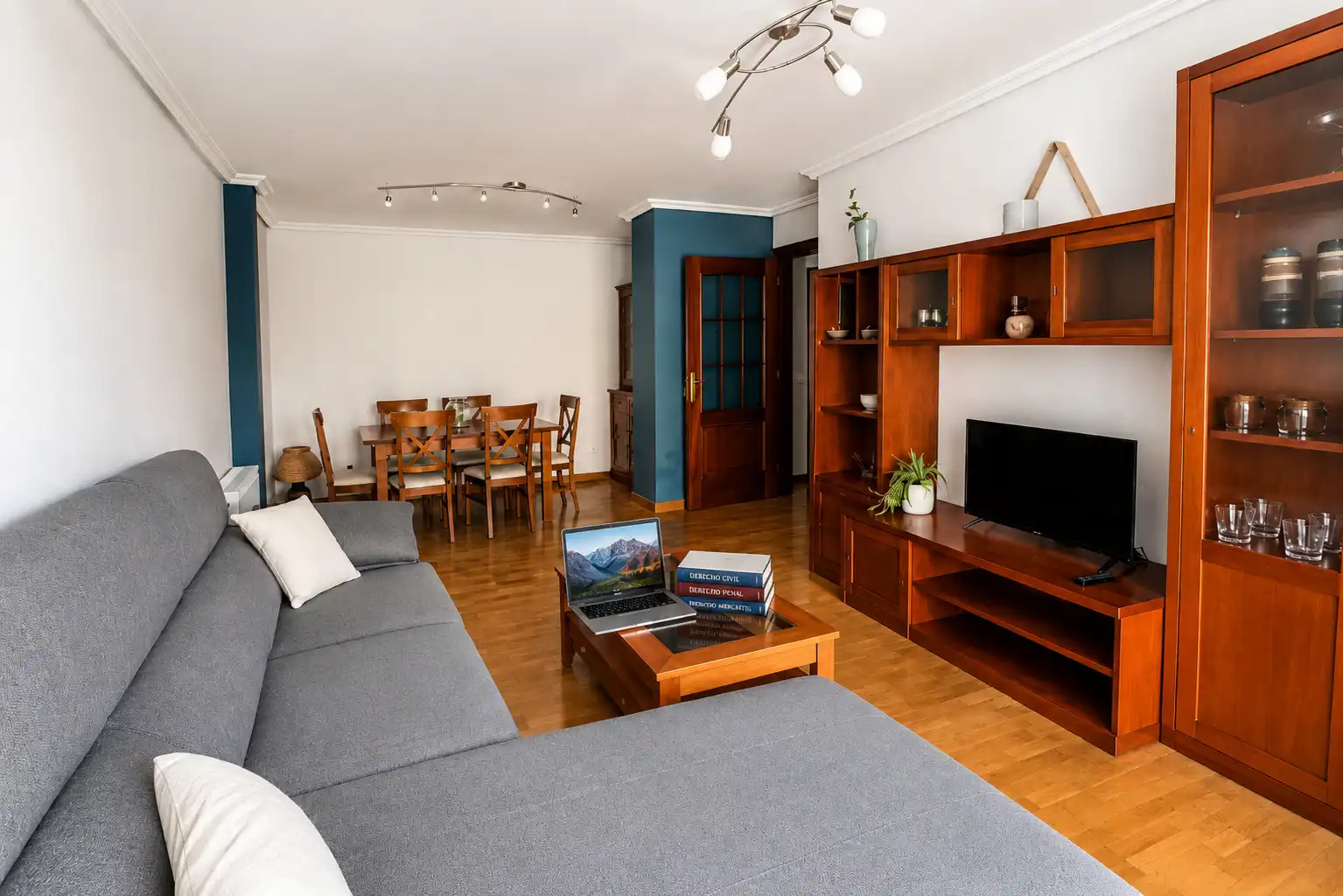 Sala de estar de Piso de alquiler en Santander con Calefacción, Terraza y Trastero