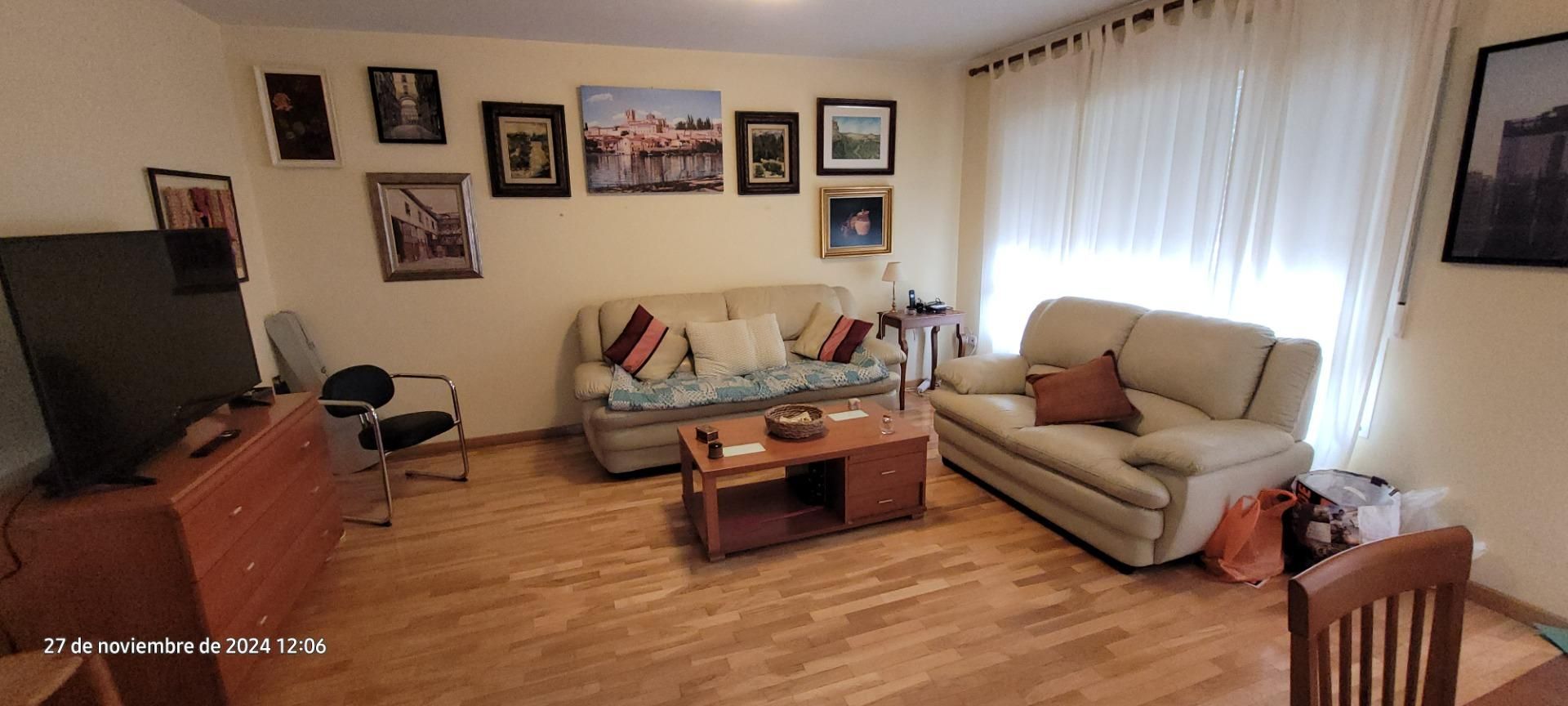 Living room of Single-family semi-detached for sale in Monfarracinos  with Heating, Terrace and Community pool