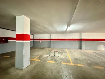 Einzelparkplatz mit Aufzug zum Verkauf in Calle Córdoba 27
