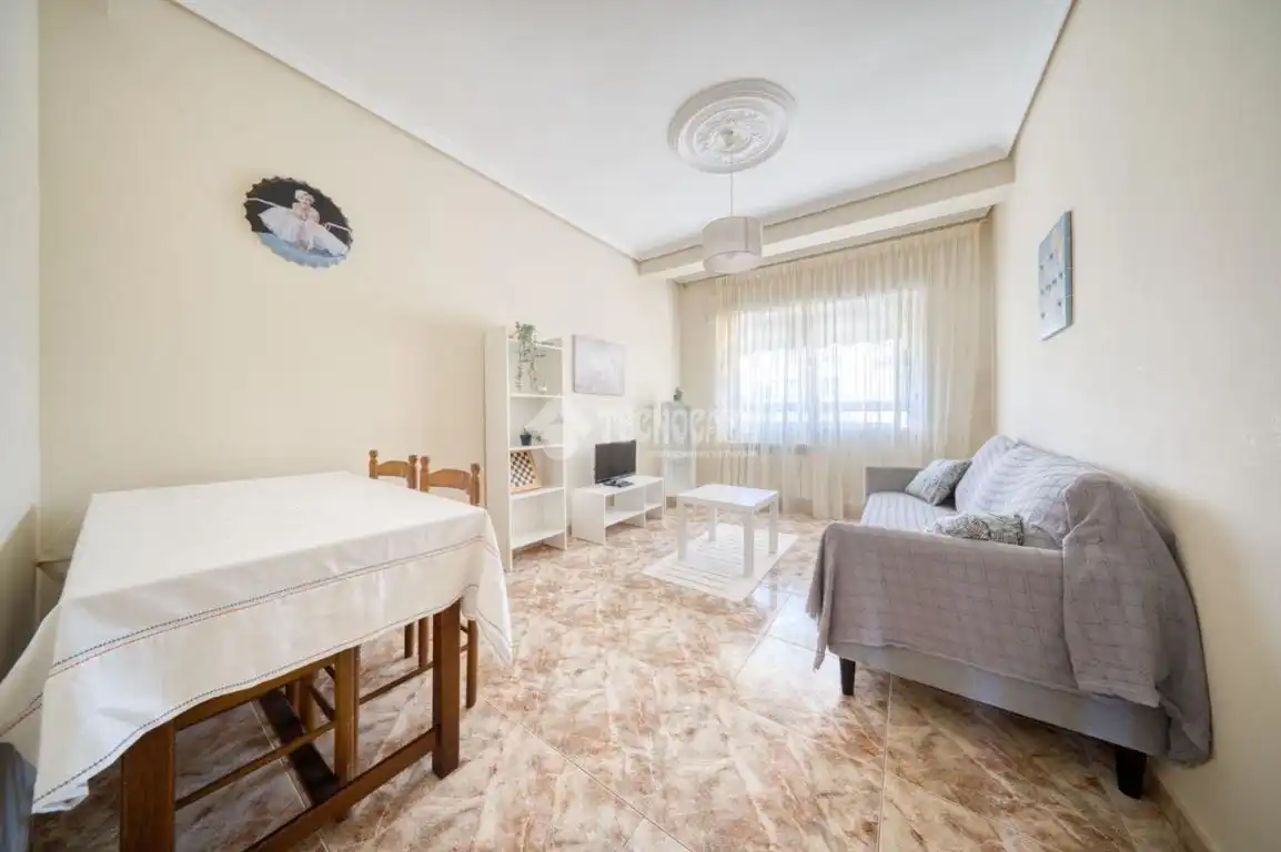 Sala d'estar de Pis en venda en Laguna de Duero amb Aire condicionat, Calefacció i Terrassa