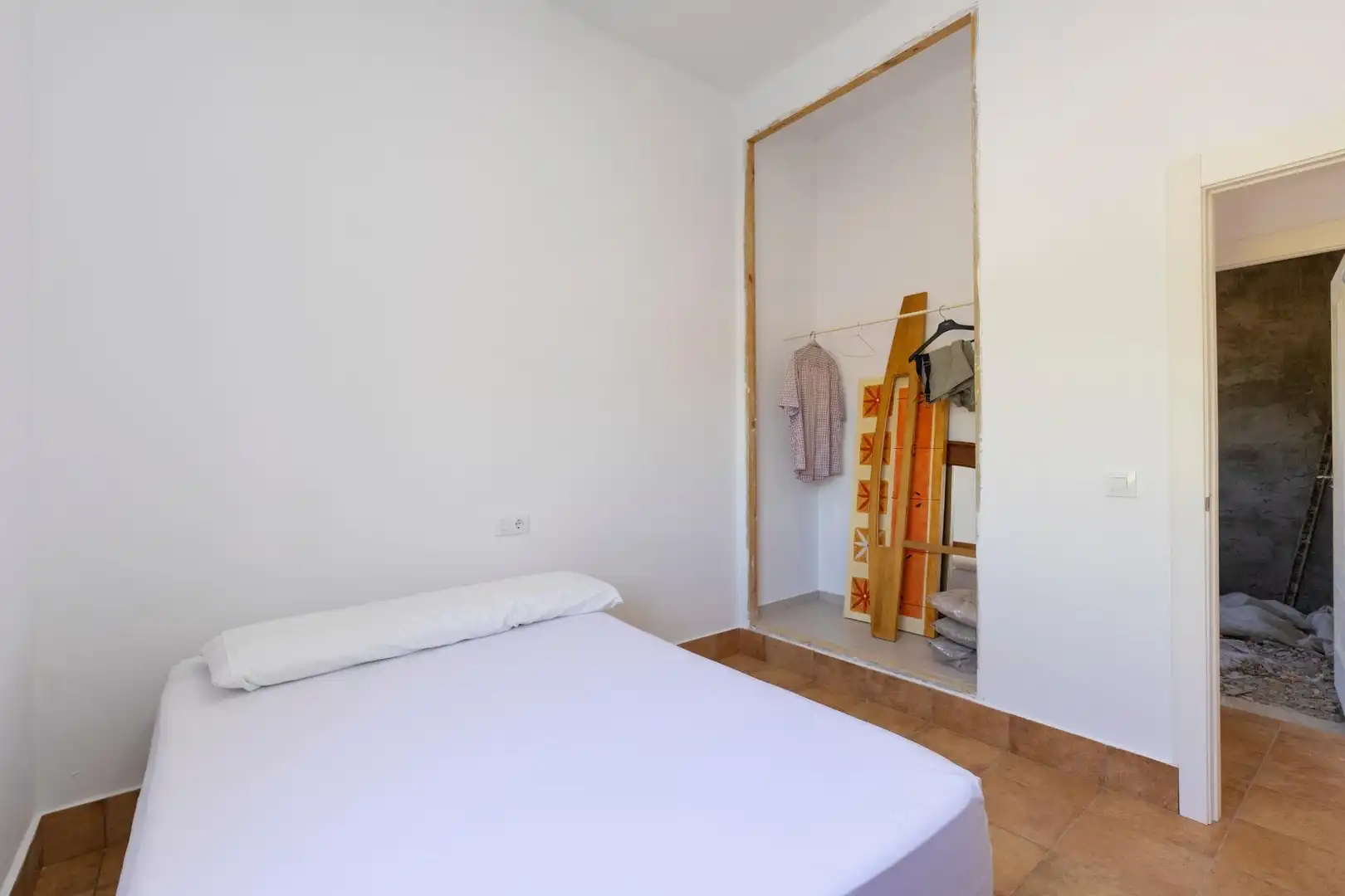 Habitación de Casa o chalet en venta en La Puebla del Río con Terraza, Trastero y Piscina