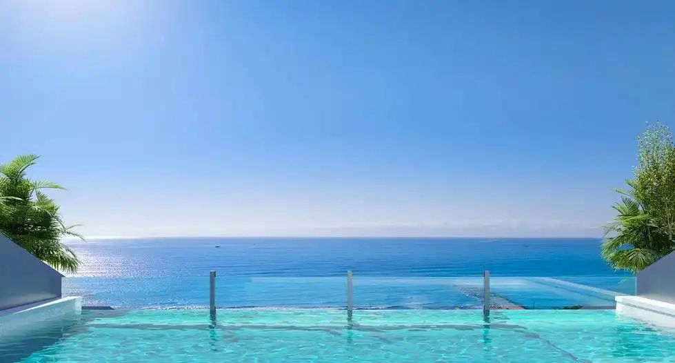 Apartament amb piscina en venda a Las Gaviotas  - Carvajal, imagen 2