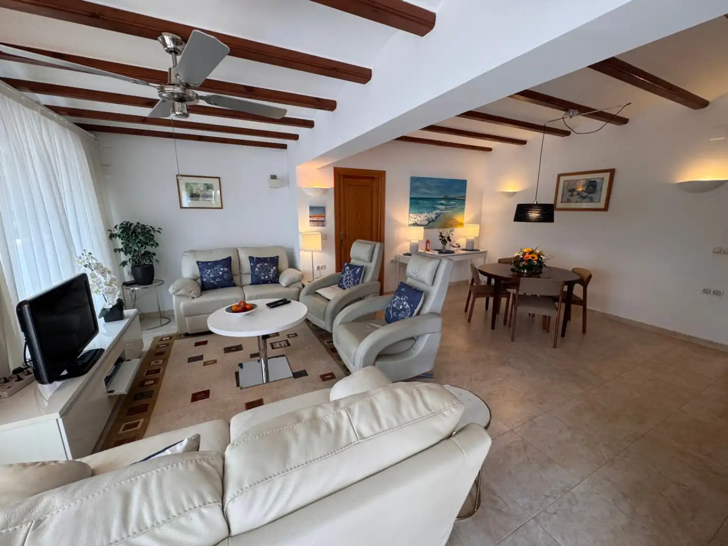 Sala d'estar de Casa o xalet en venda en Moraira amb Aire condicionat, Calefacció i Jardí privat