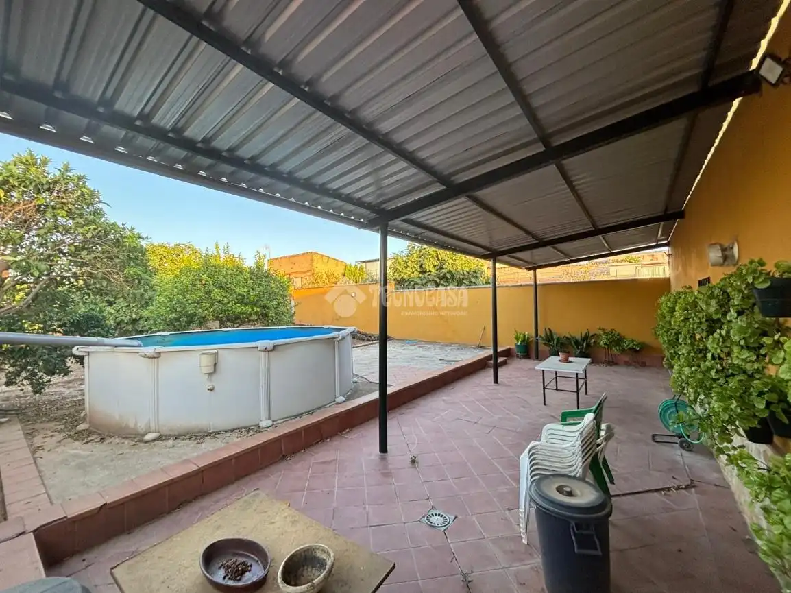 Terrace of Country homes for sale in La Luisiana